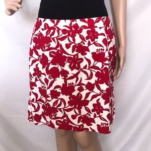 ANN TAYLOR PETITES Red Floral Skirt Size 10P